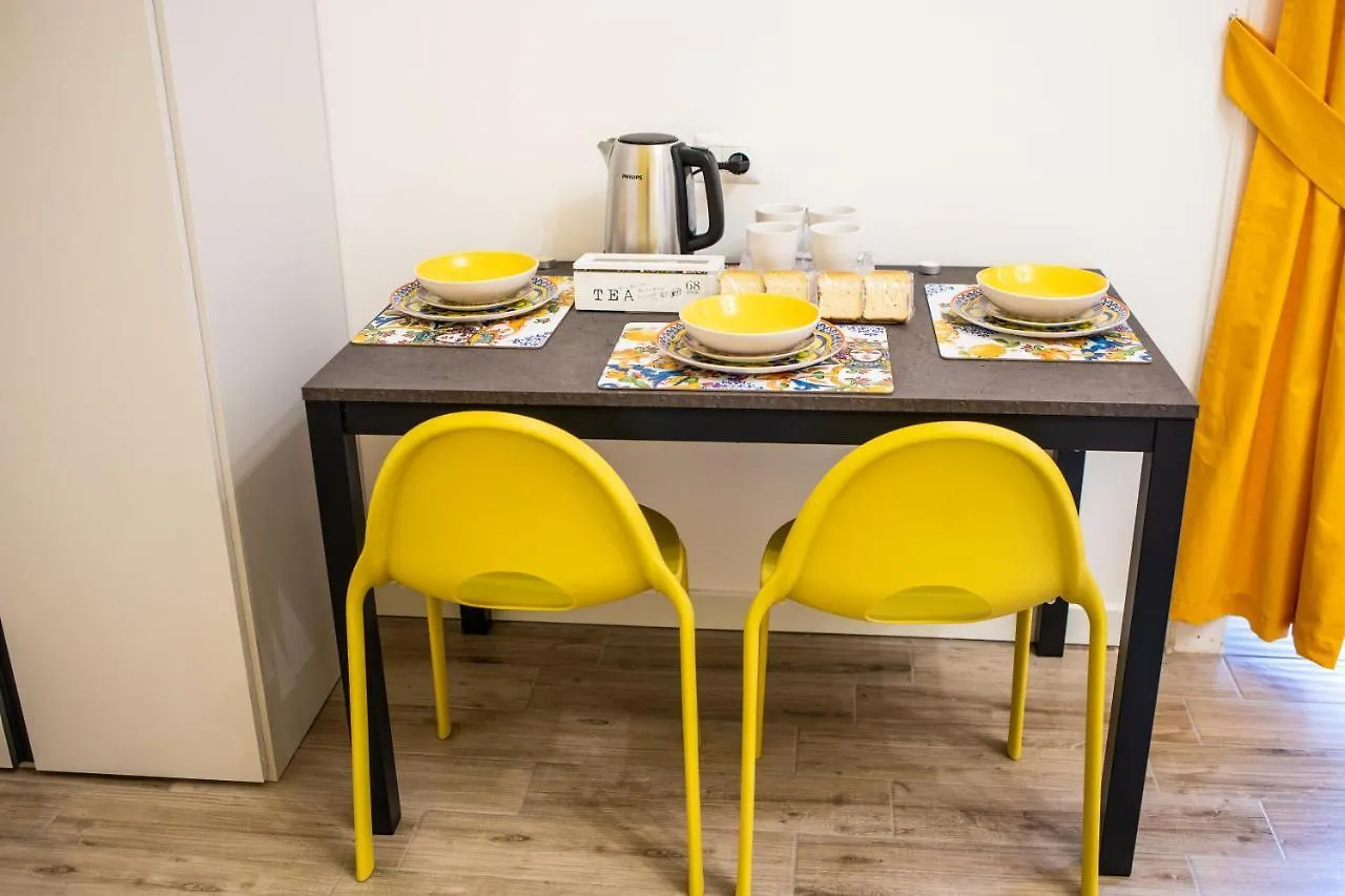 Toto E Peppino Luxury Rooms Neapel