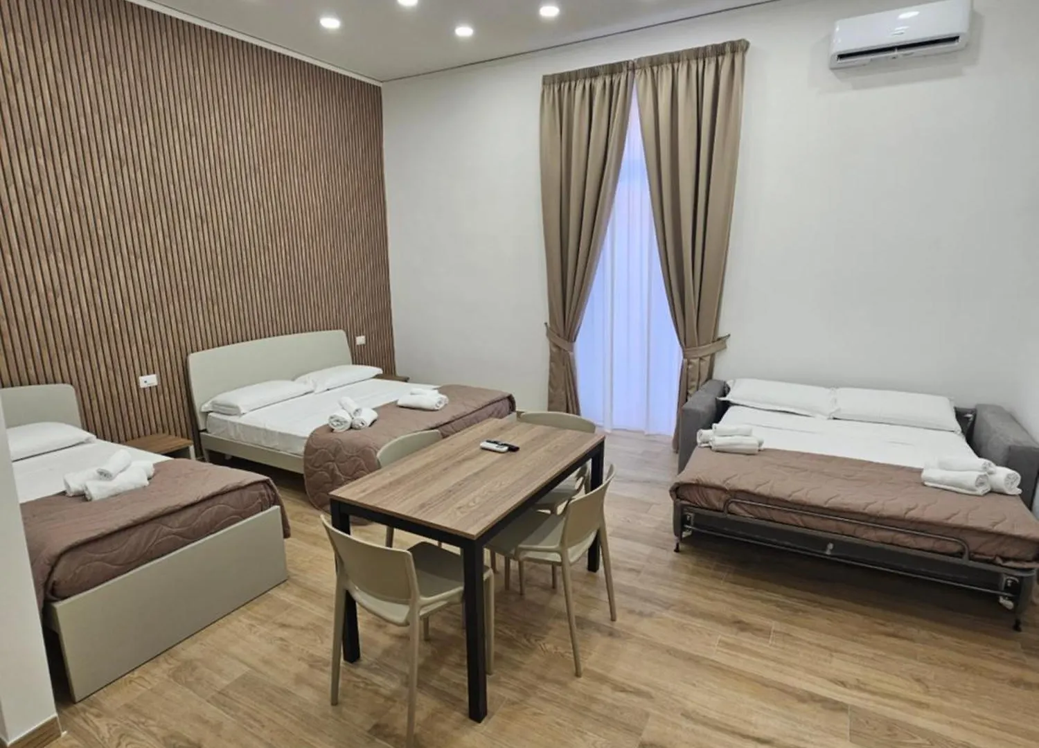 Toto E Peppino Luxury Rooms ナポリ ゲストハウス